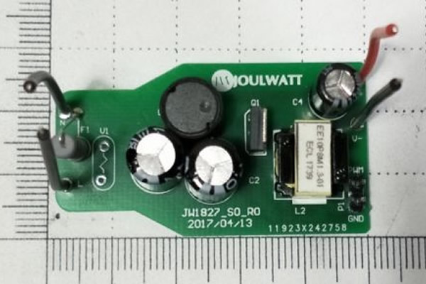 Off line buck LED controller with PWM dimming